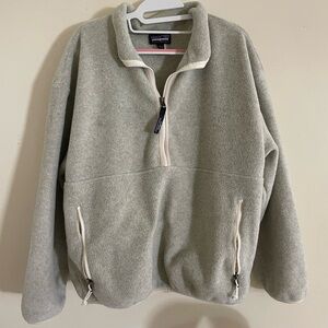 men’s large patagonia sweatshirt